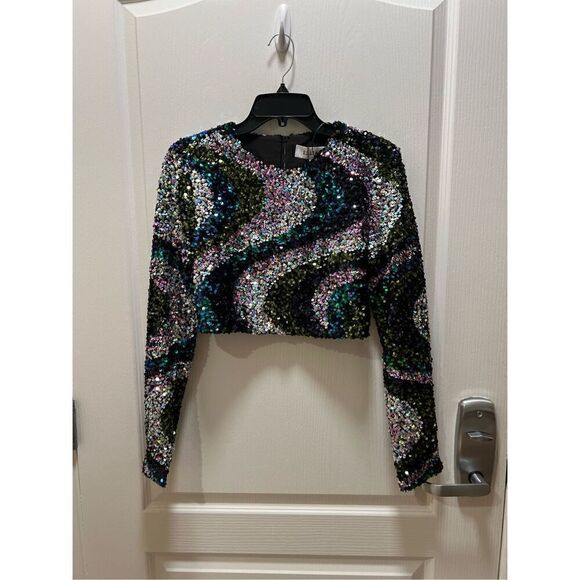 Elliatt Frances Crop Top & Skirt Set in Sequin Midi Skirt Set size XS NWT$400 - Picture 14 of 15